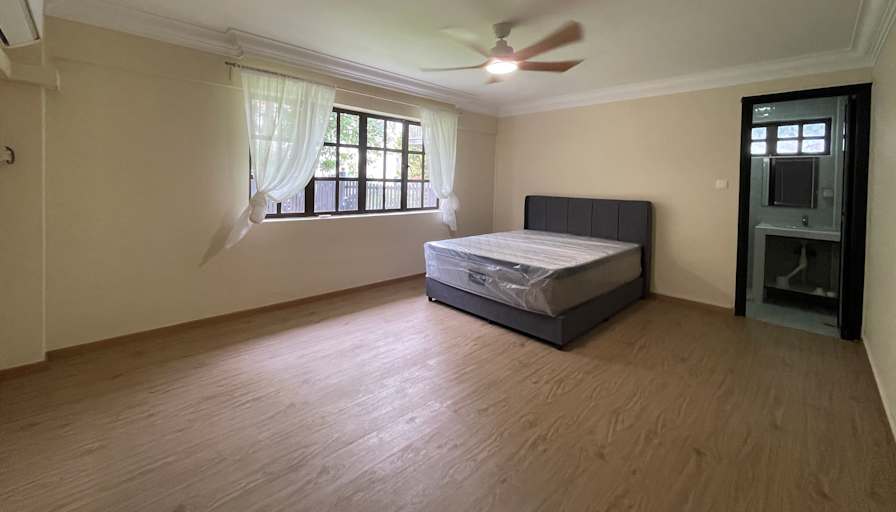 Carmen Low's room