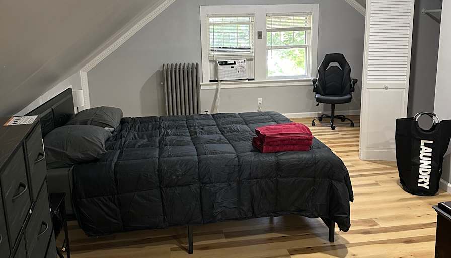 Ron's room