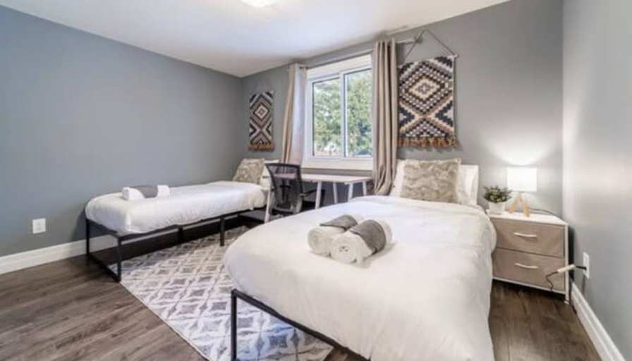 Lorena's room
