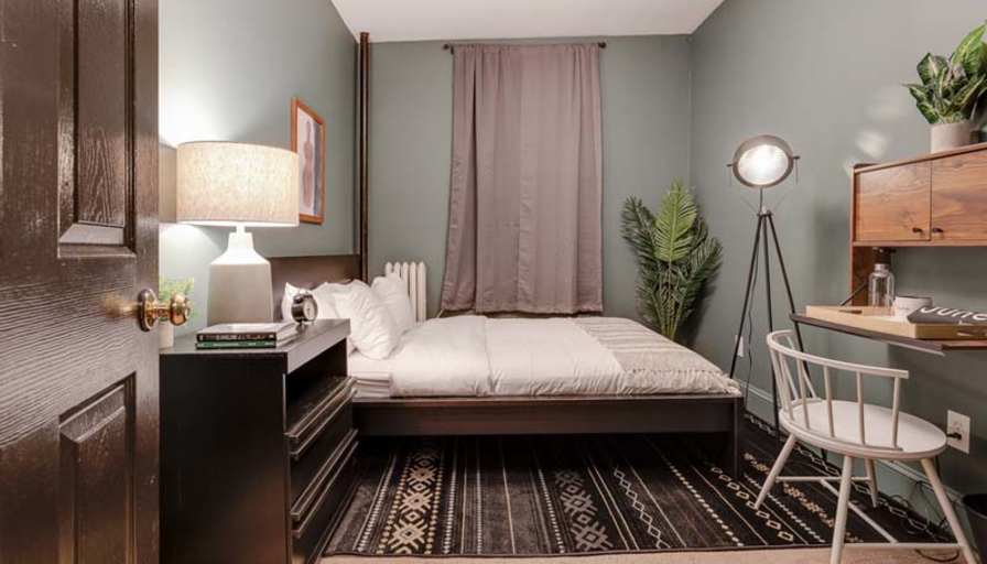 Sam June's room
