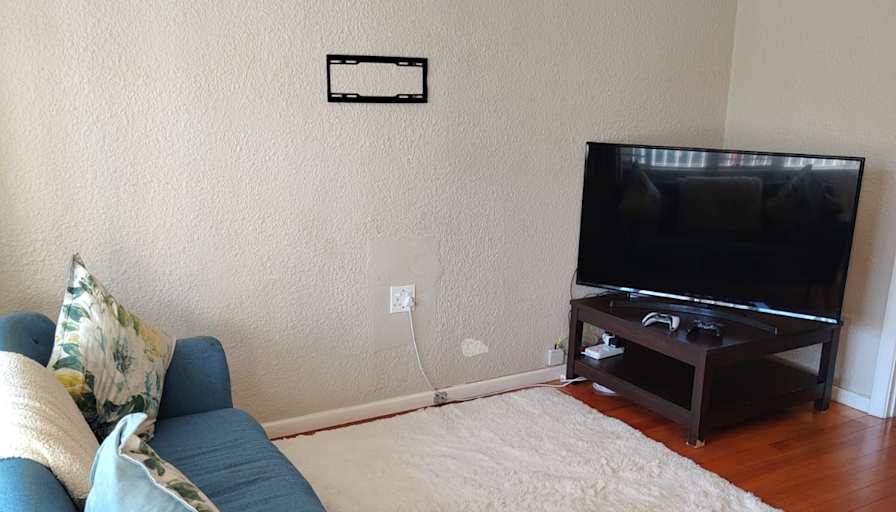 Lee's room
