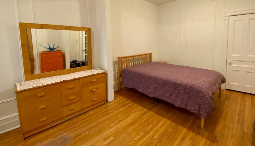 Jen's room