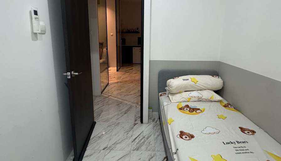 Fi's room