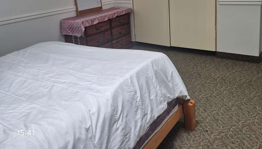 Elvis's room