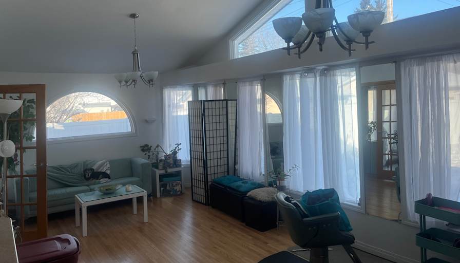 Angela Rinella's room