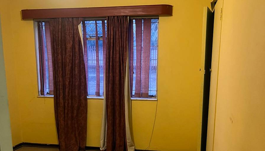 Phellella's room