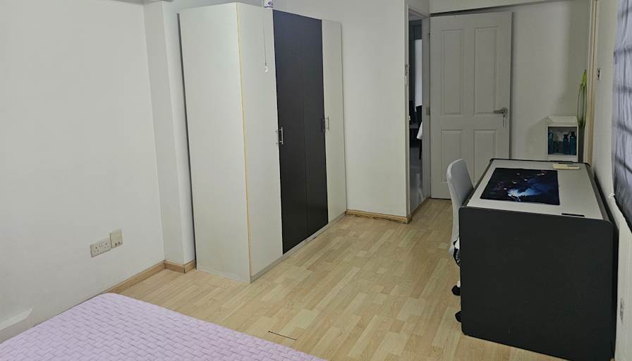 Tracy's room