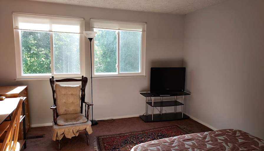 Ali's room