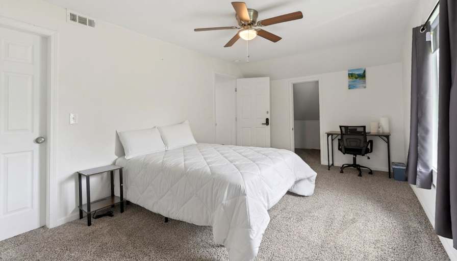 PadSplit's room