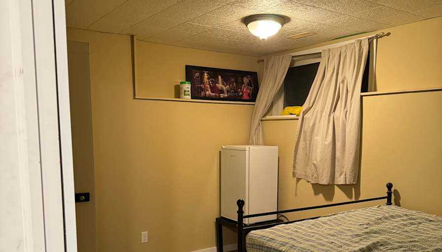 landlord's room