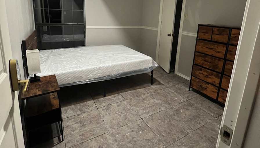 Valentina's room