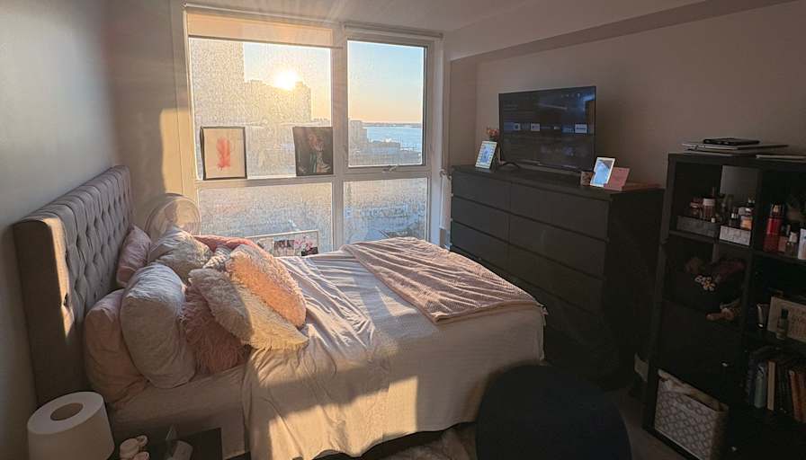Sthefanye Suárez's room