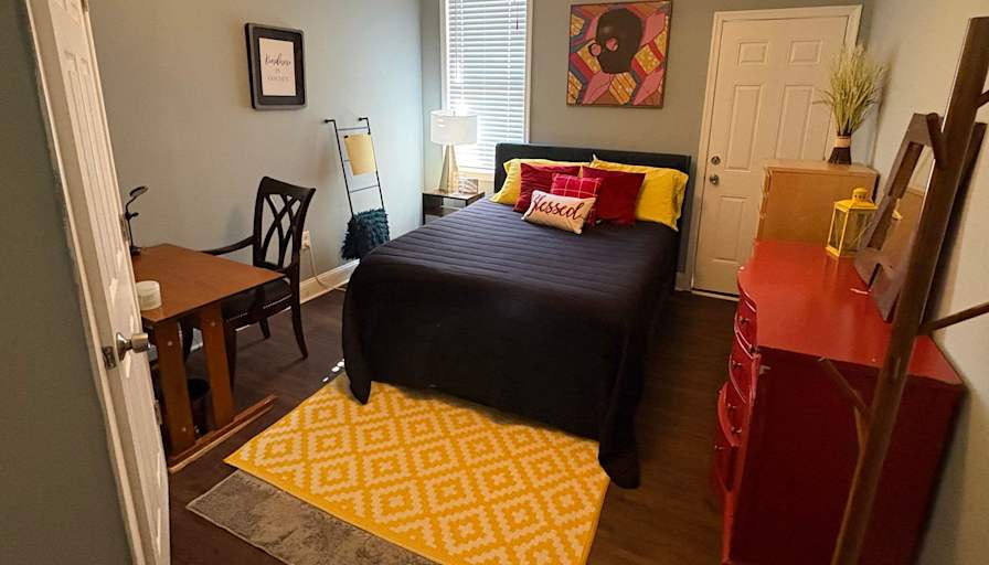 PadSplit's room