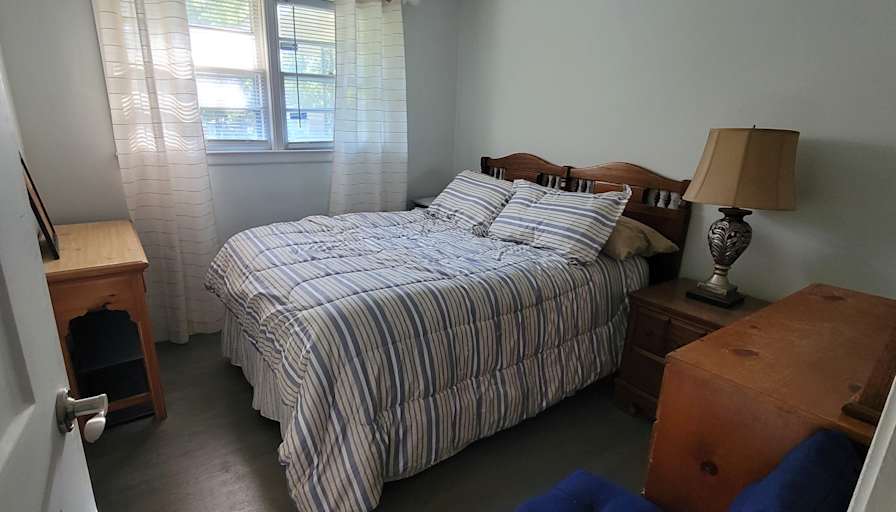 Steve's room