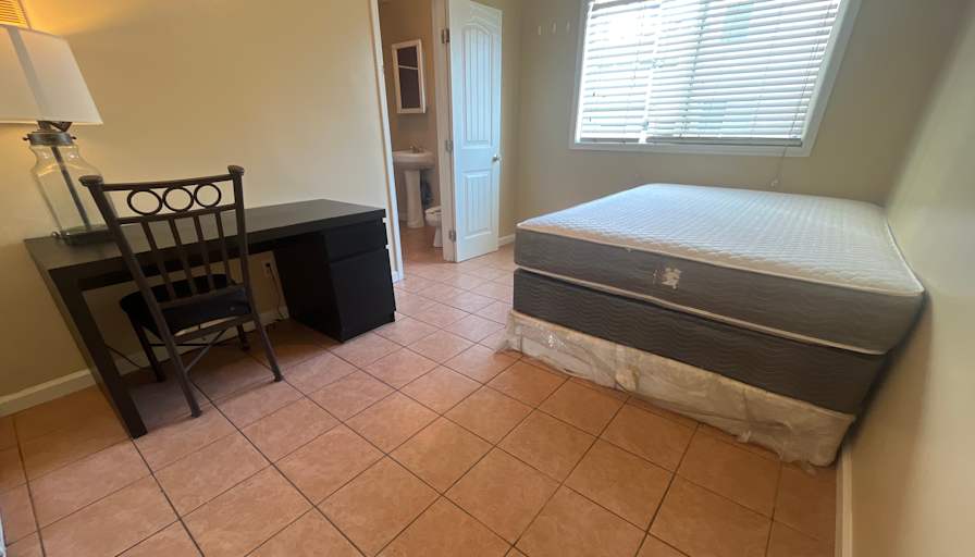 Lana's room