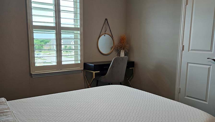 Kate's room