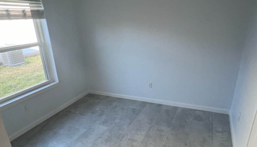 Simon sargent's room