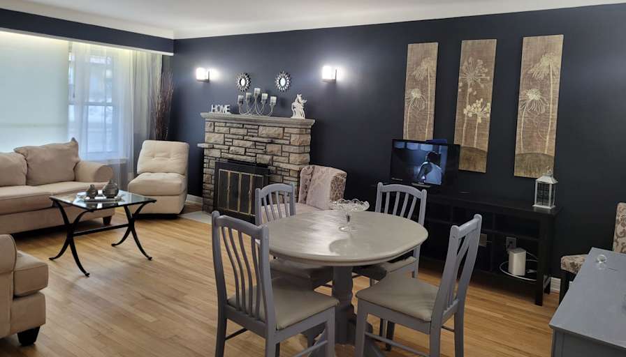 Andrea's room