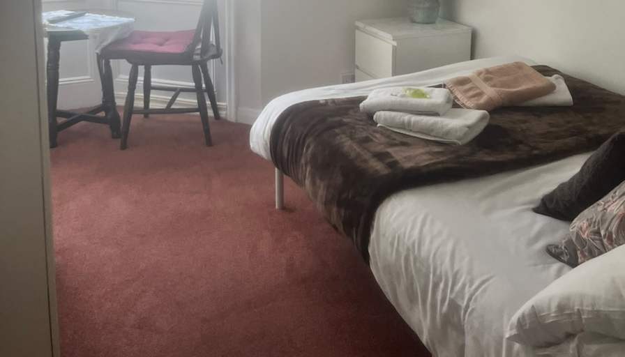 Nil's room