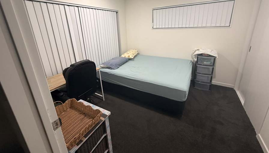 Pank's room