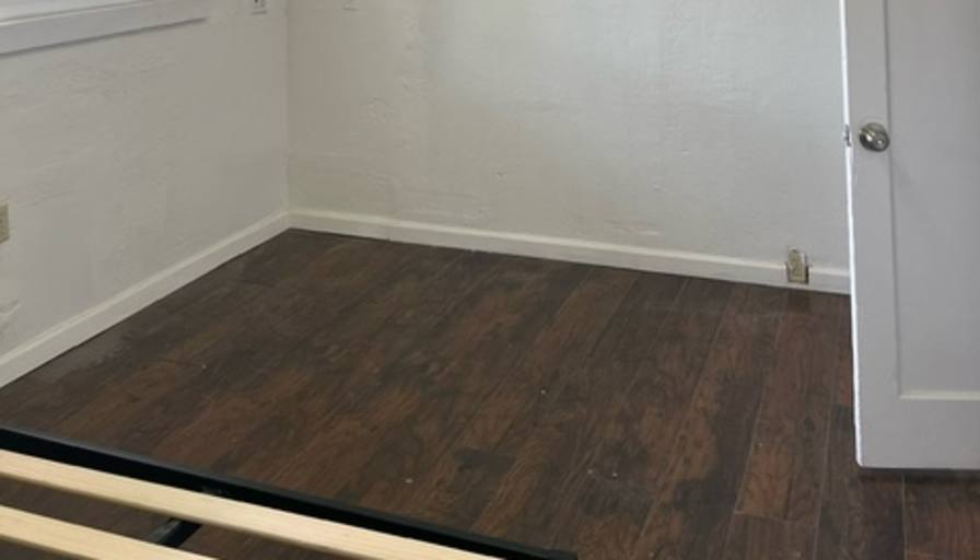 Kourosh's room