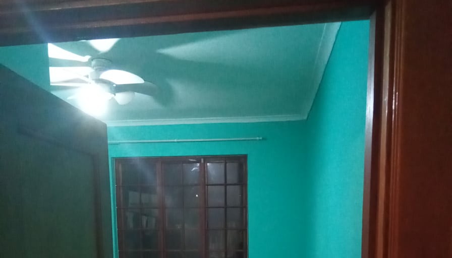 Max's room