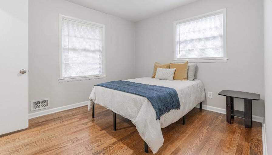 PadSplit's room