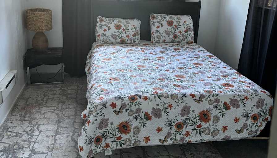 latifa's room