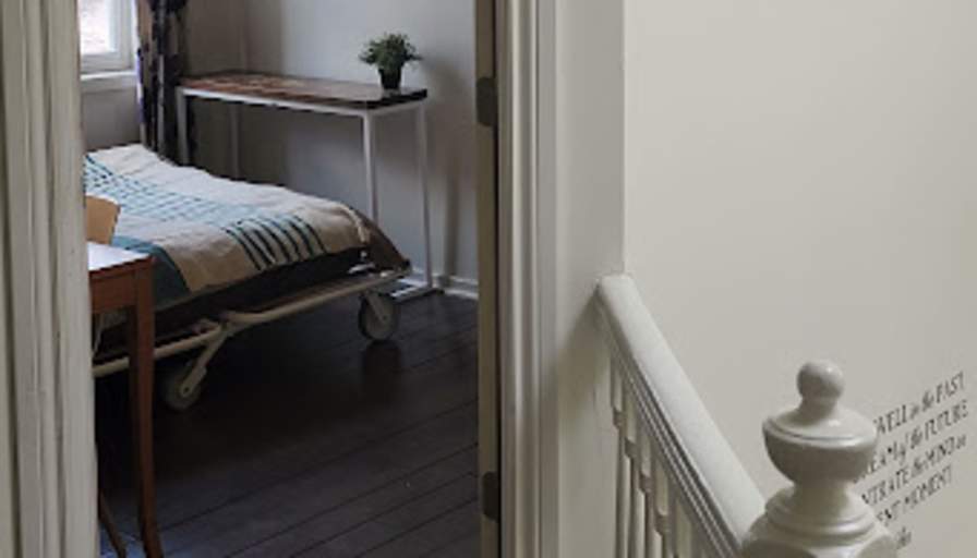 Laure's room