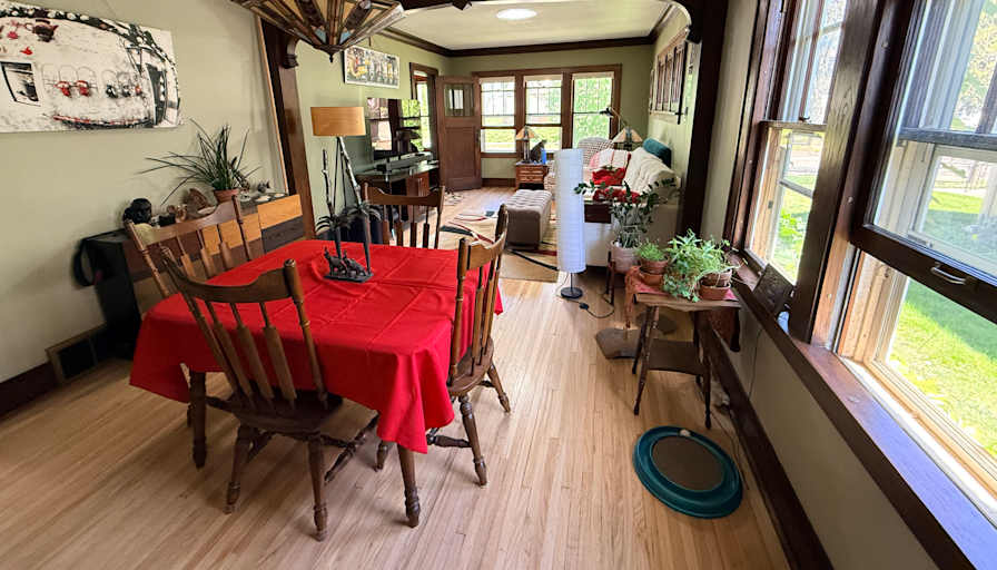 Paul J. Hammond's room