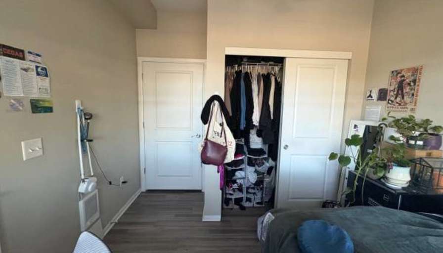Rei's room
