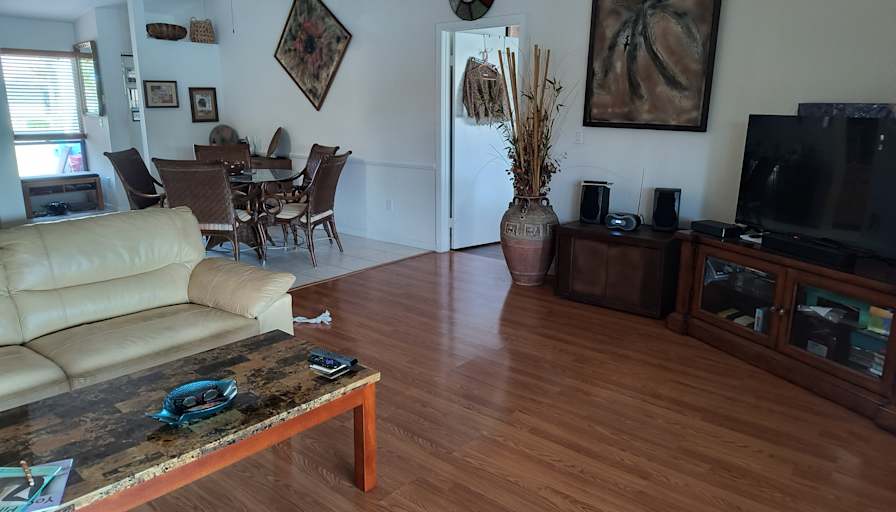 Debbi Daniello's room