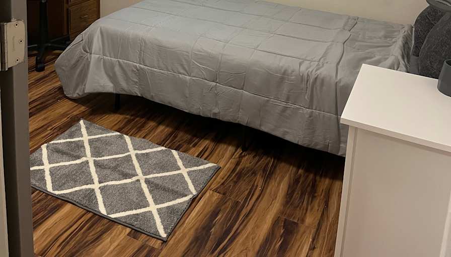 Robert Martinez's room