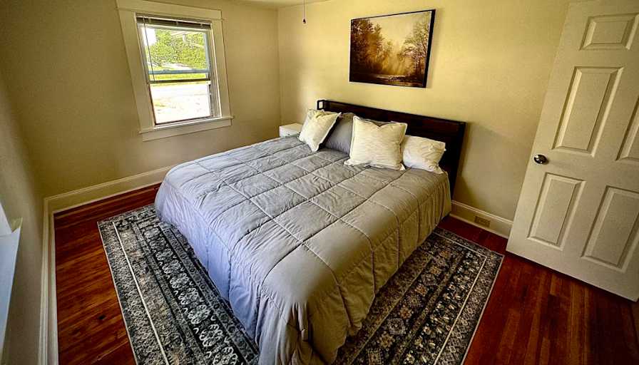 Vivienne's room