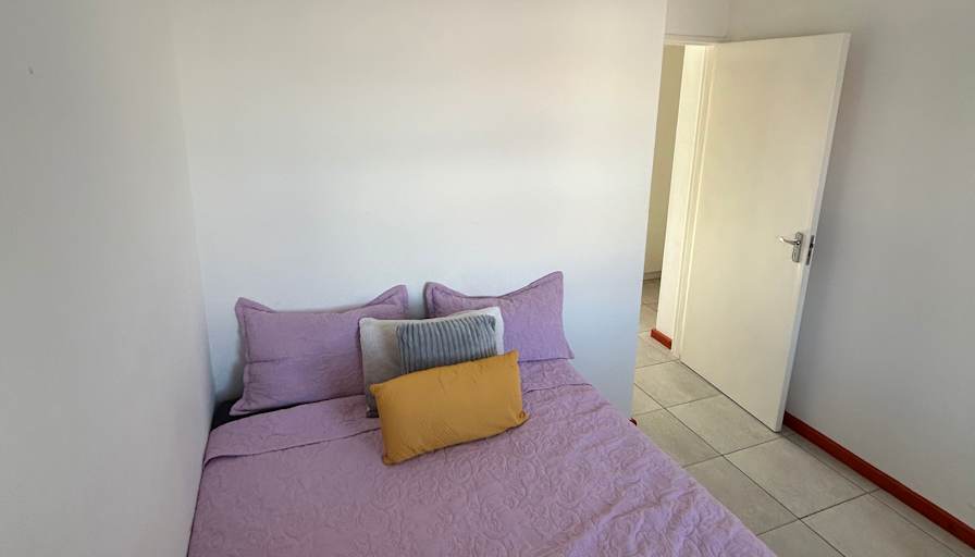 Yonela's room