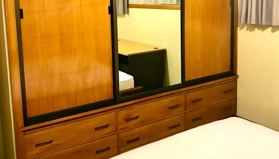 paul's room