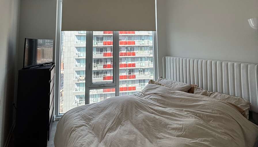 Tonye's room