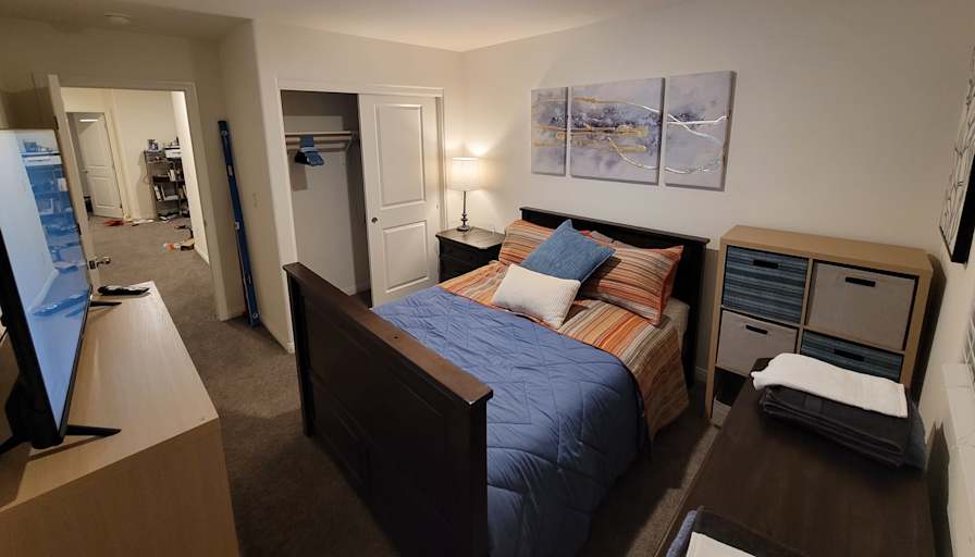 André's room