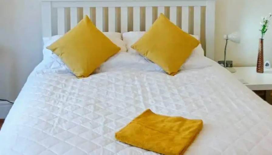 tobias's room