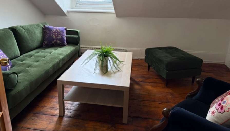 Samir Sehayek's room