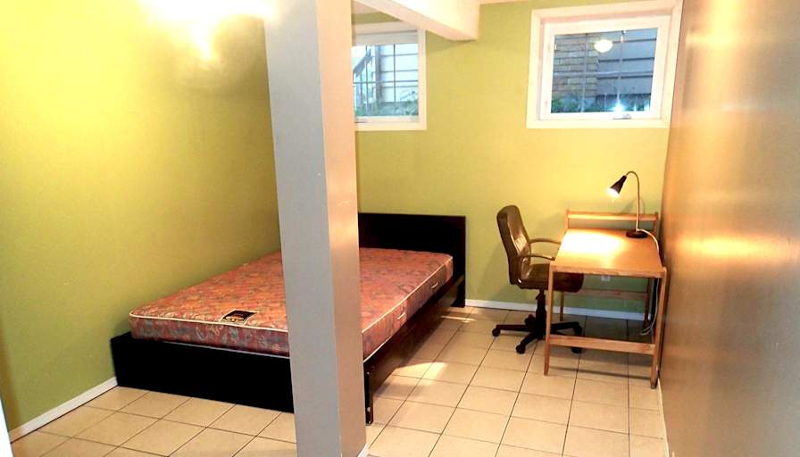 Samuel's room