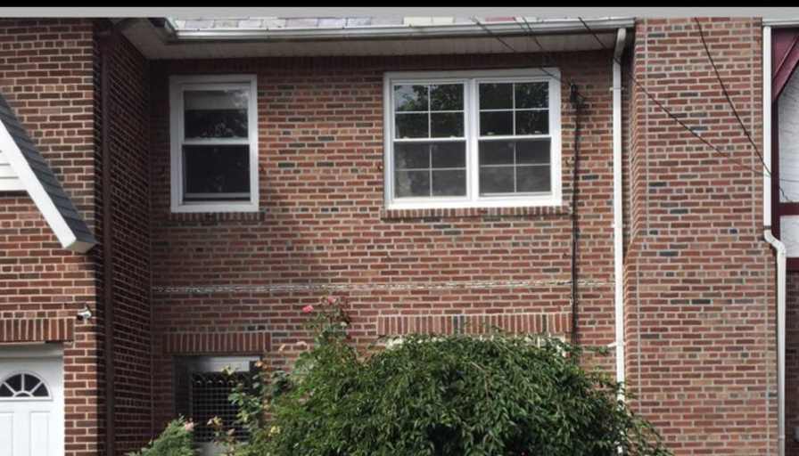 Room for rent in Jamaica NY's room