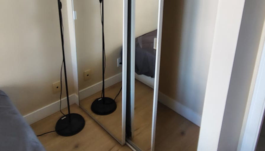Lee's room