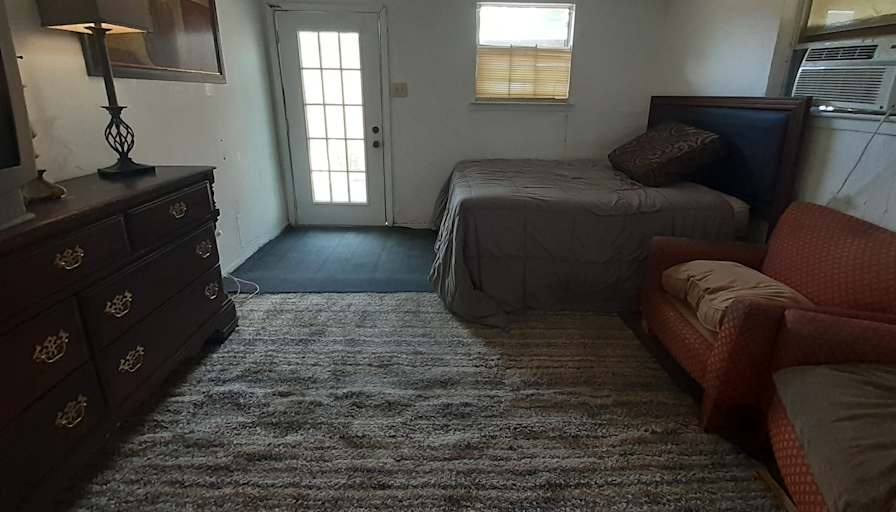 Lisa's room