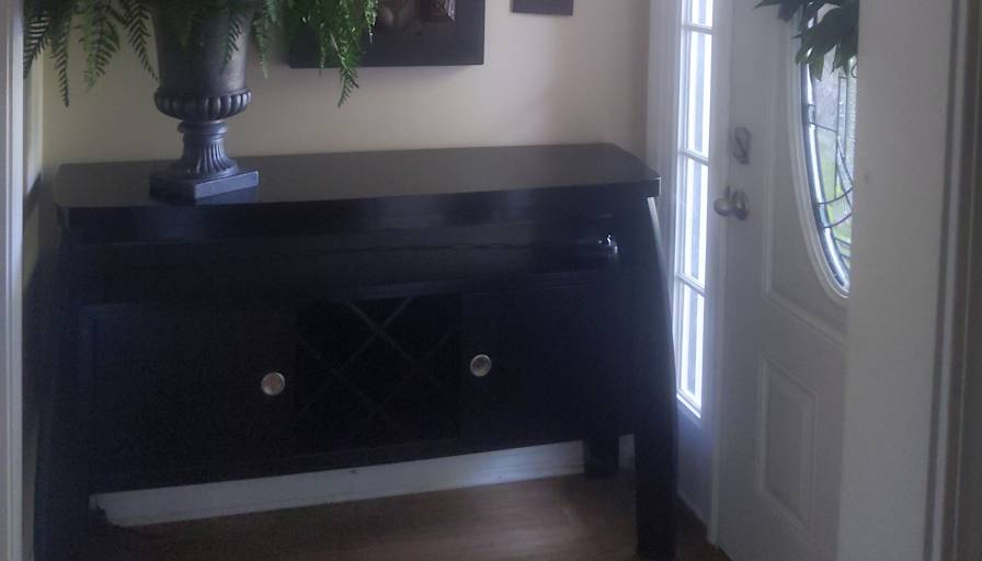 Rhodes's room