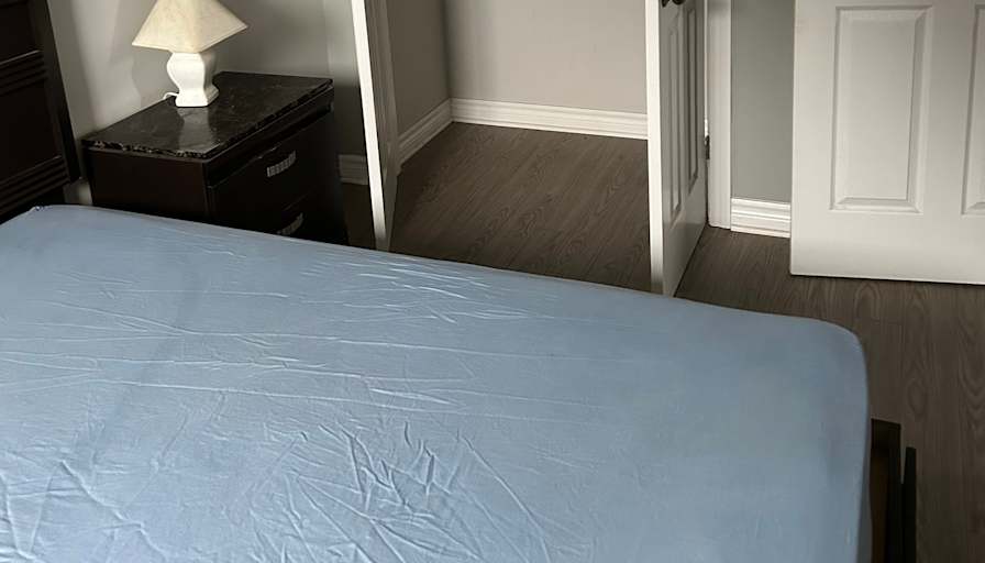 Don morrow's room