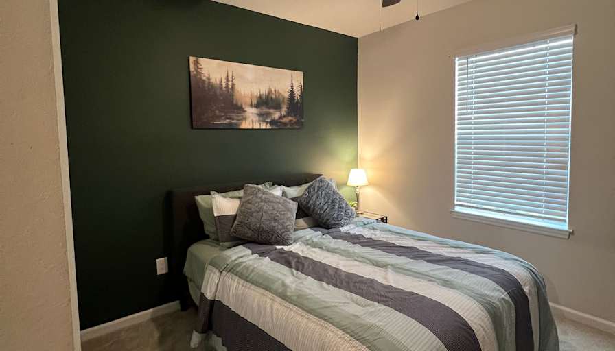 Jen's room
