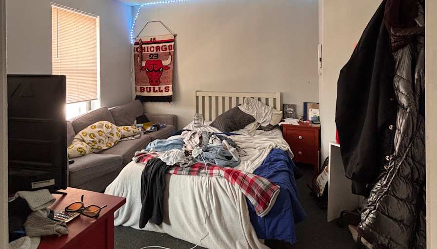 roohi's room