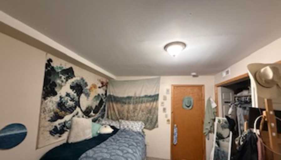 Kiersten Emily Aleysia Reagan's room