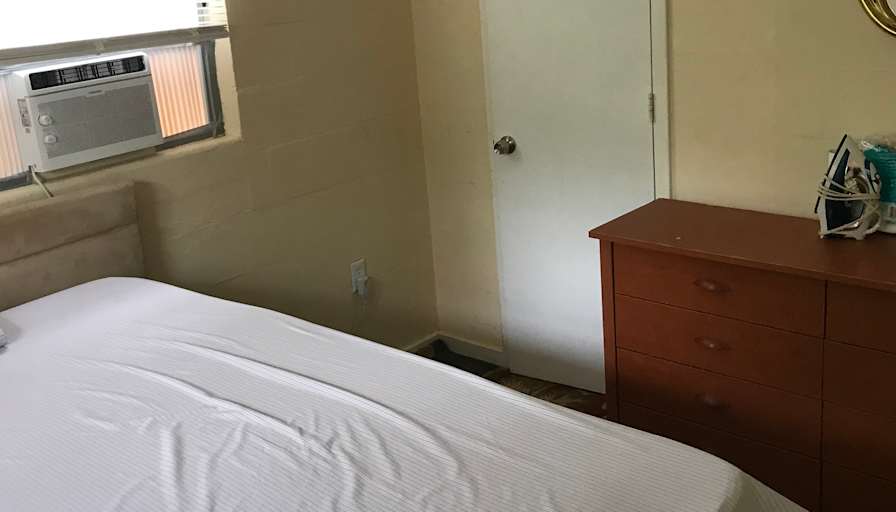 Ron's room